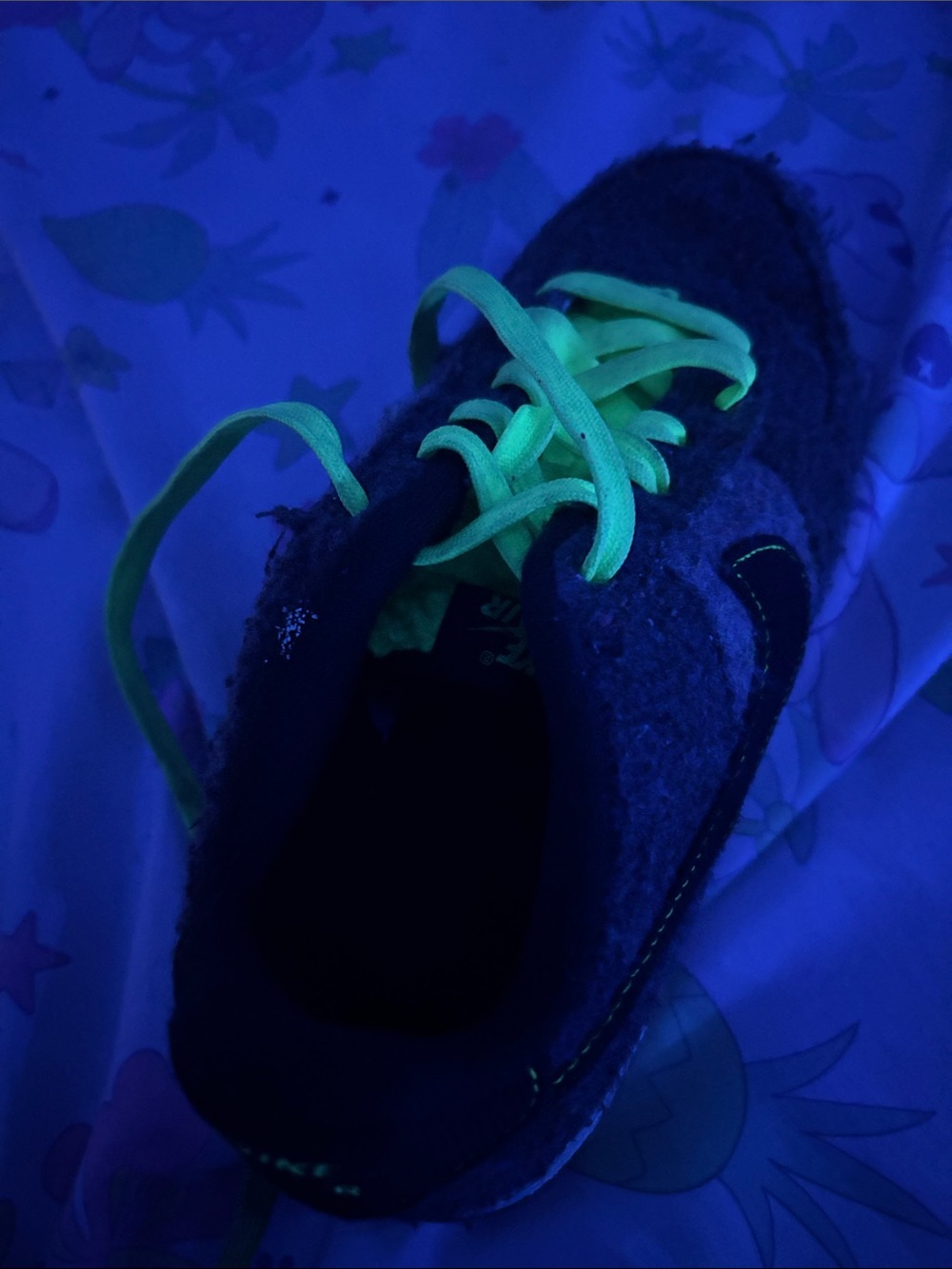 Nike Kids Black Sneaker with Neon Green Laces